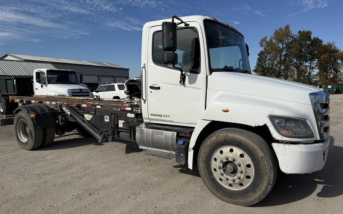 Used 2019 HINO 338