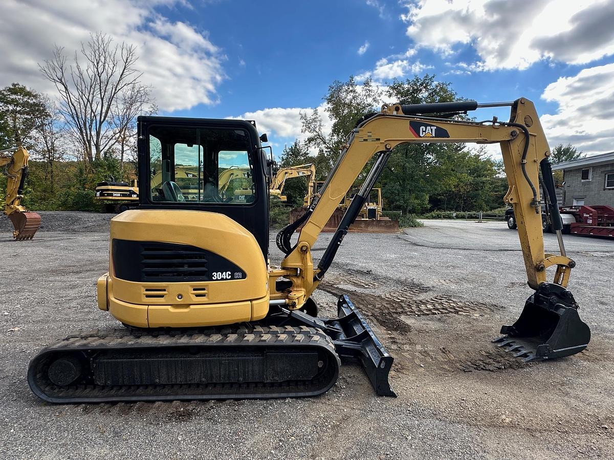 Used 2007 CATERPILLAR 304C CR