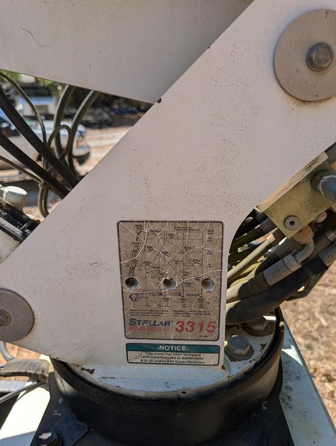 Used 2001 INTERNATIONAL DT466