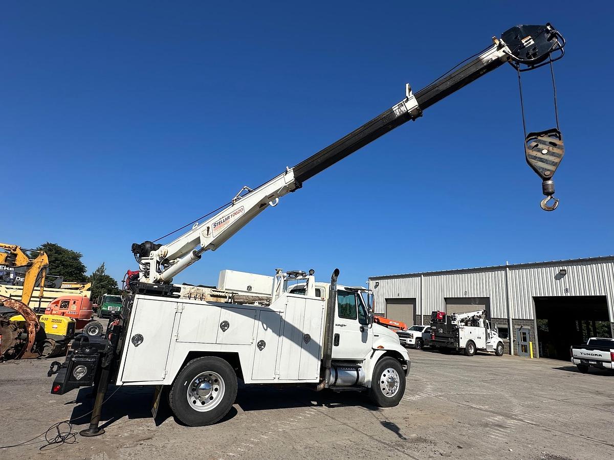Used 2010 INTERNATIONAL 4300 Service Truck