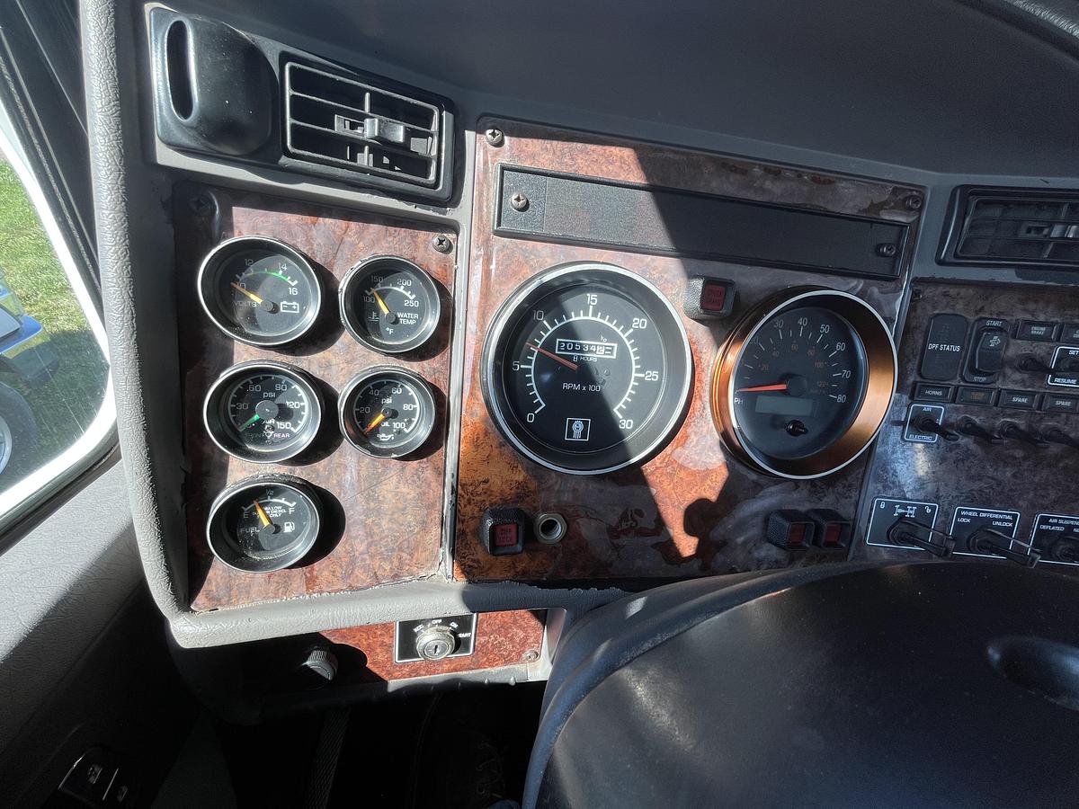 Used 2008 KENWORTH T 370