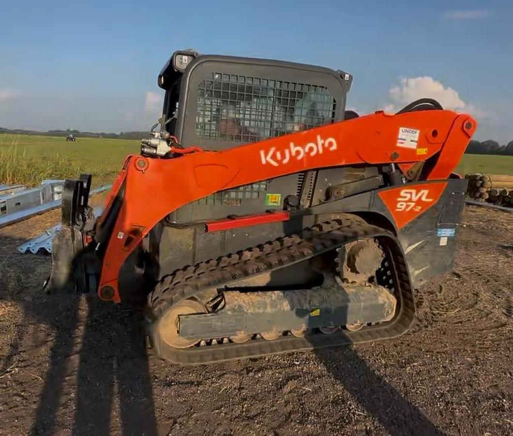 Used 2024 KUBOTA SVL97-2
