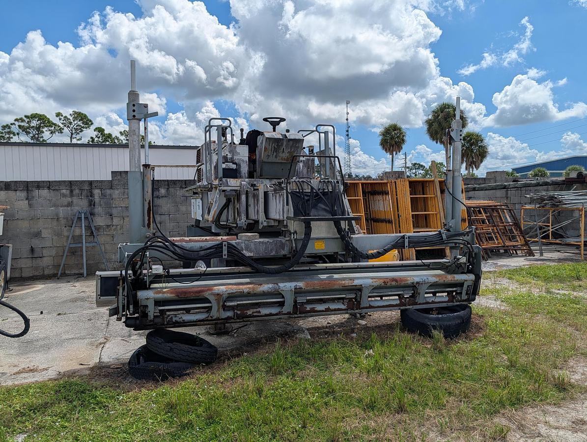 Used 2000 SOMERO S240