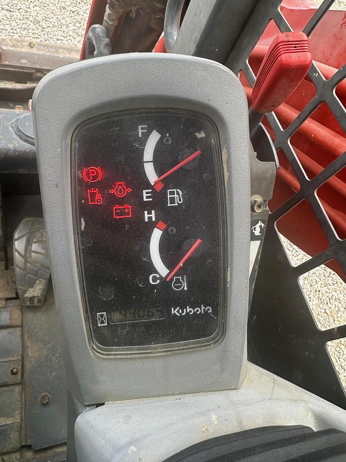 Used 2012 KUBOTA SVL75