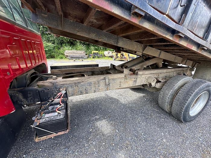 Used 2000 FORD F650 Dump Body