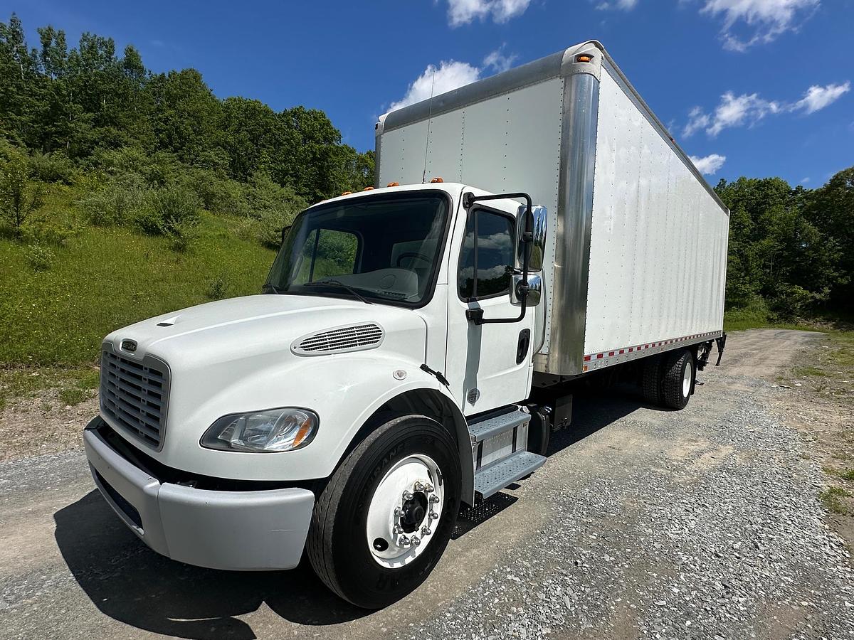 Used 2016 FREIGHTLINER Business Class M2