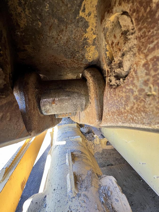 Used 1997 CATERPILLAR D8R