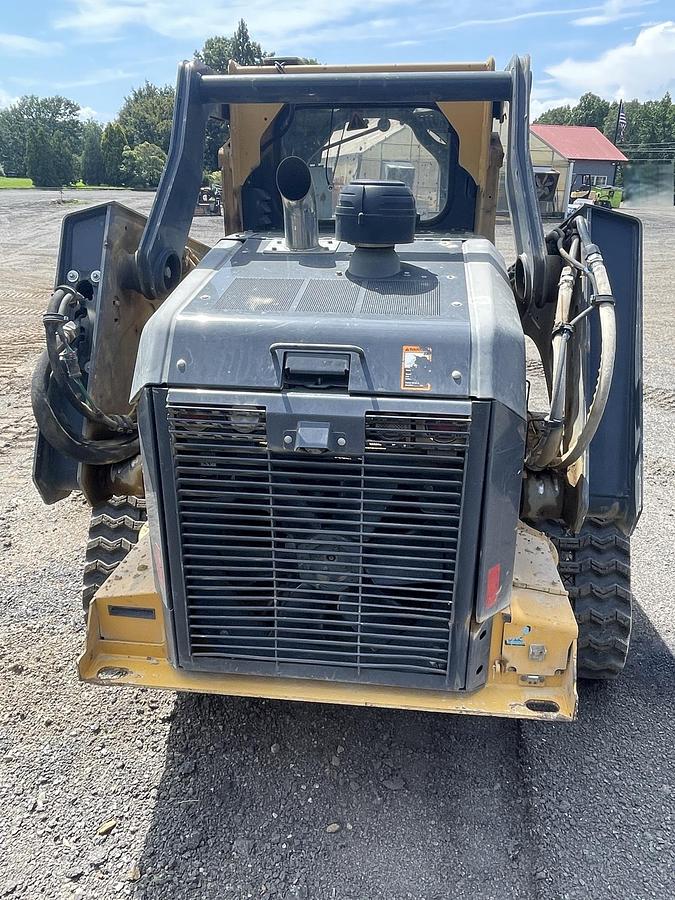 Used 2022 JOHN DEERE 333G