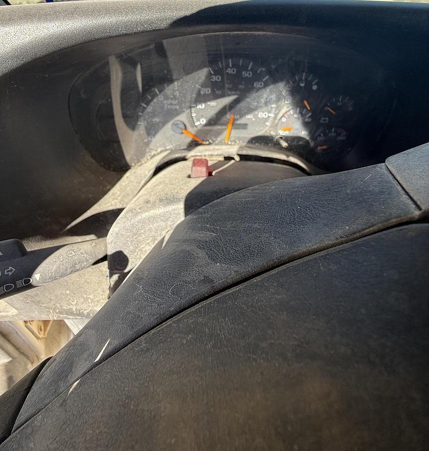 Used 2004 CHEVROLET C8500