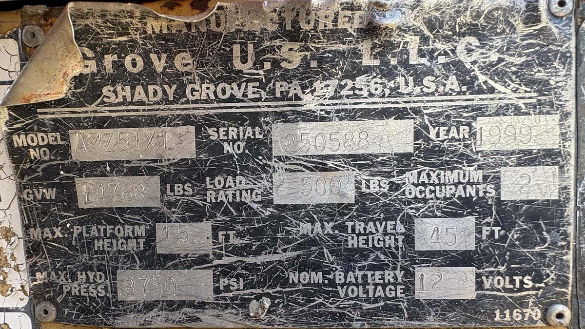 Used 1999 GROVE AMZ51XT