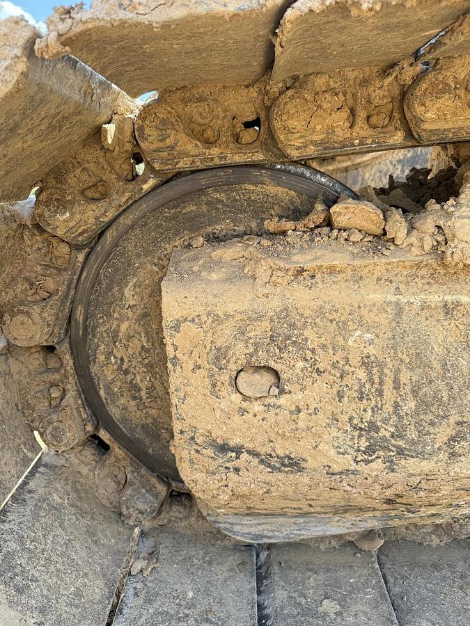 Used 2022 KOMATSU 490LC-11