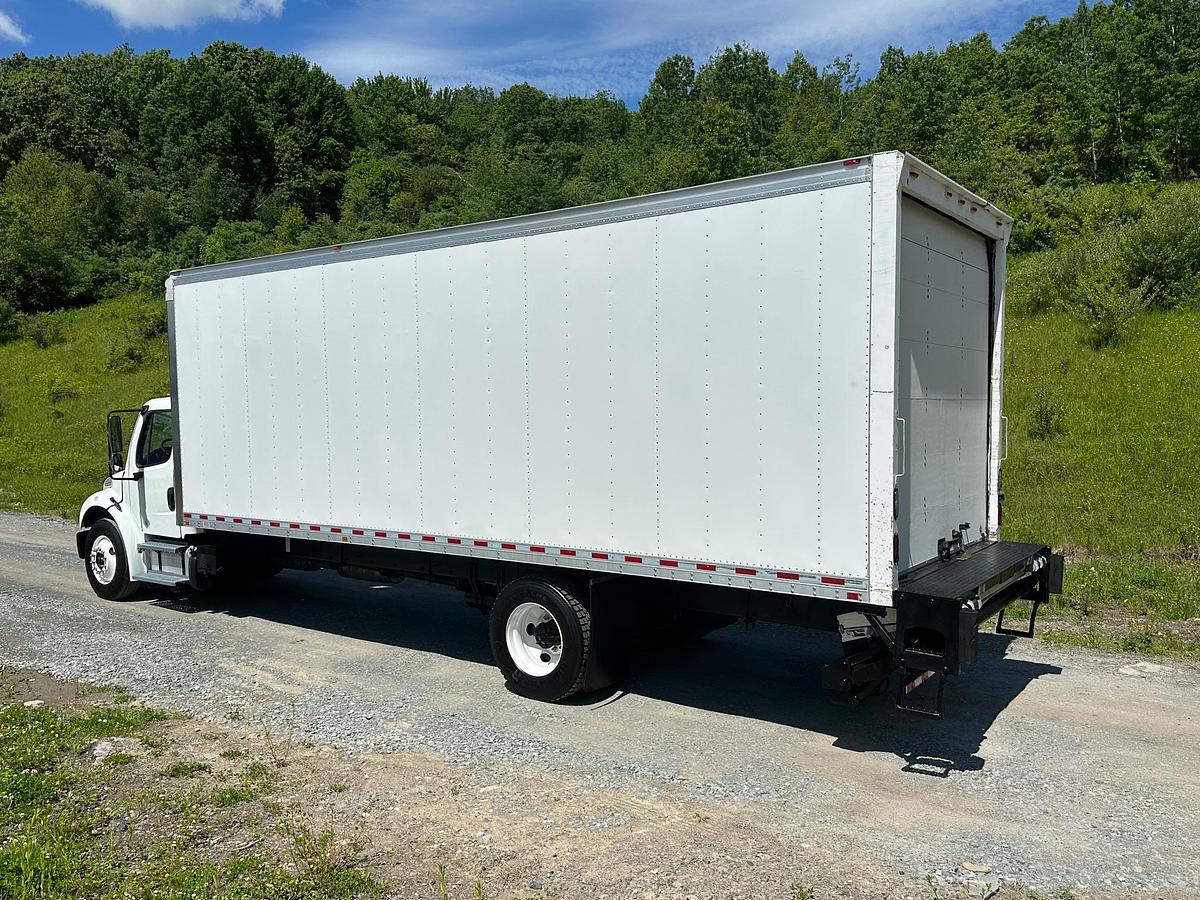 Used 2016 FREIGHTLINER Business Class M2