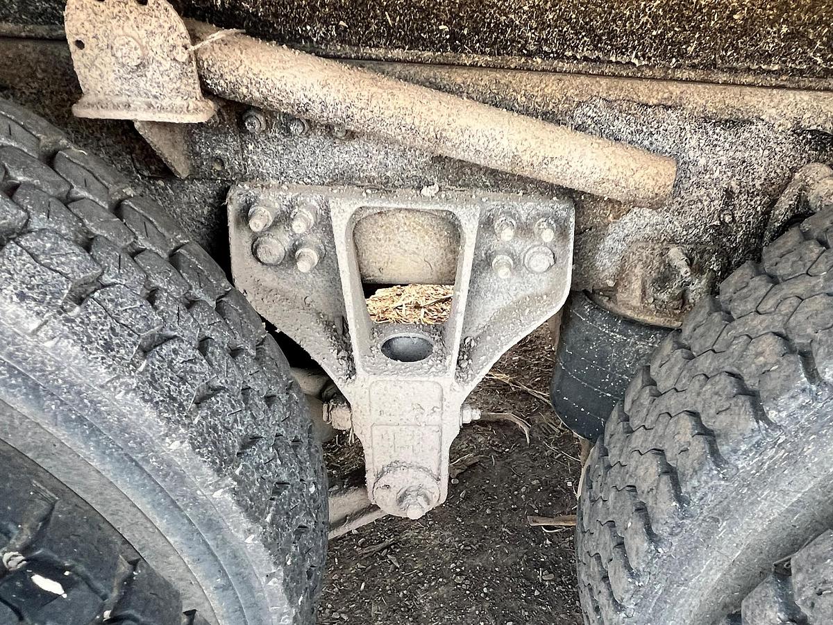 Used 2013 FREIGHTLINER 108SD Dump Truck