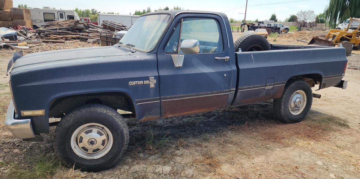 Used 1987 CHEVROLET Custom Deluxe 20 V Conventional 3/4 Ton 4x4