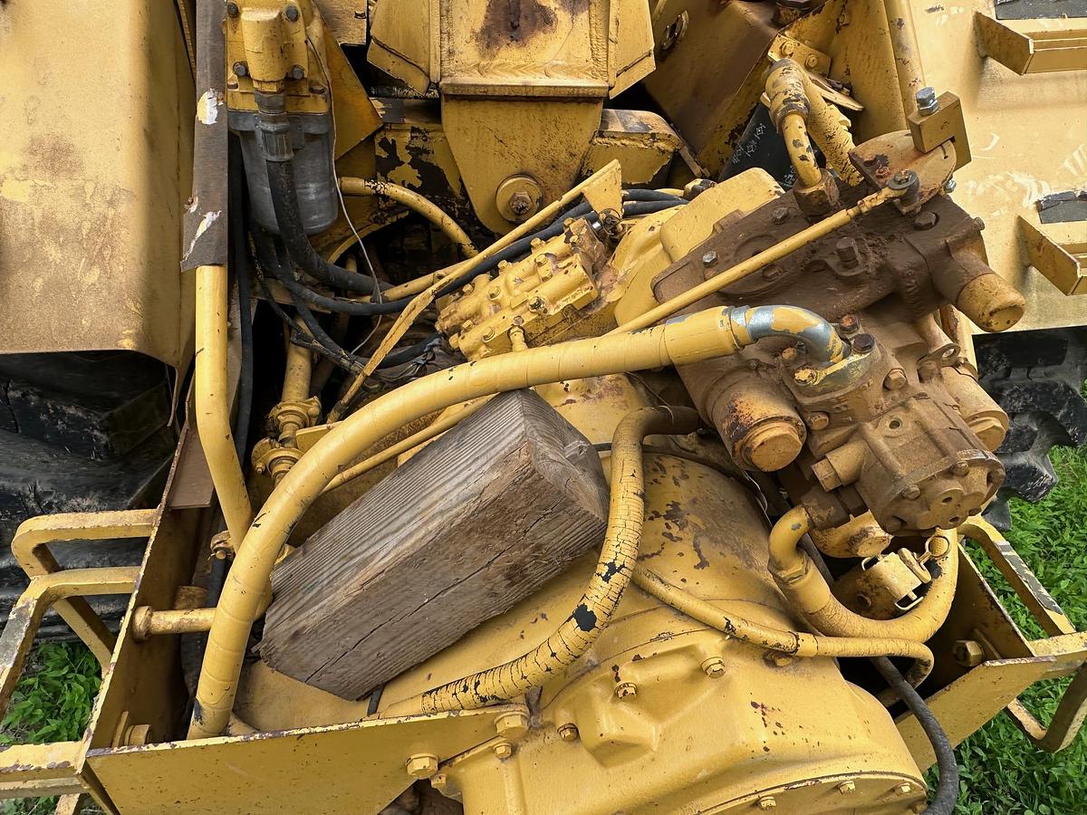 Used 1984 JOHN DEERE 762