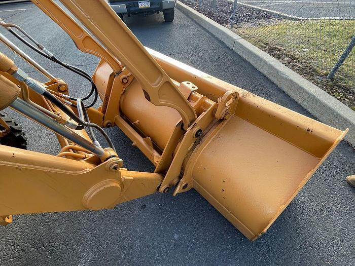 Used 2003 CASE 570M XT