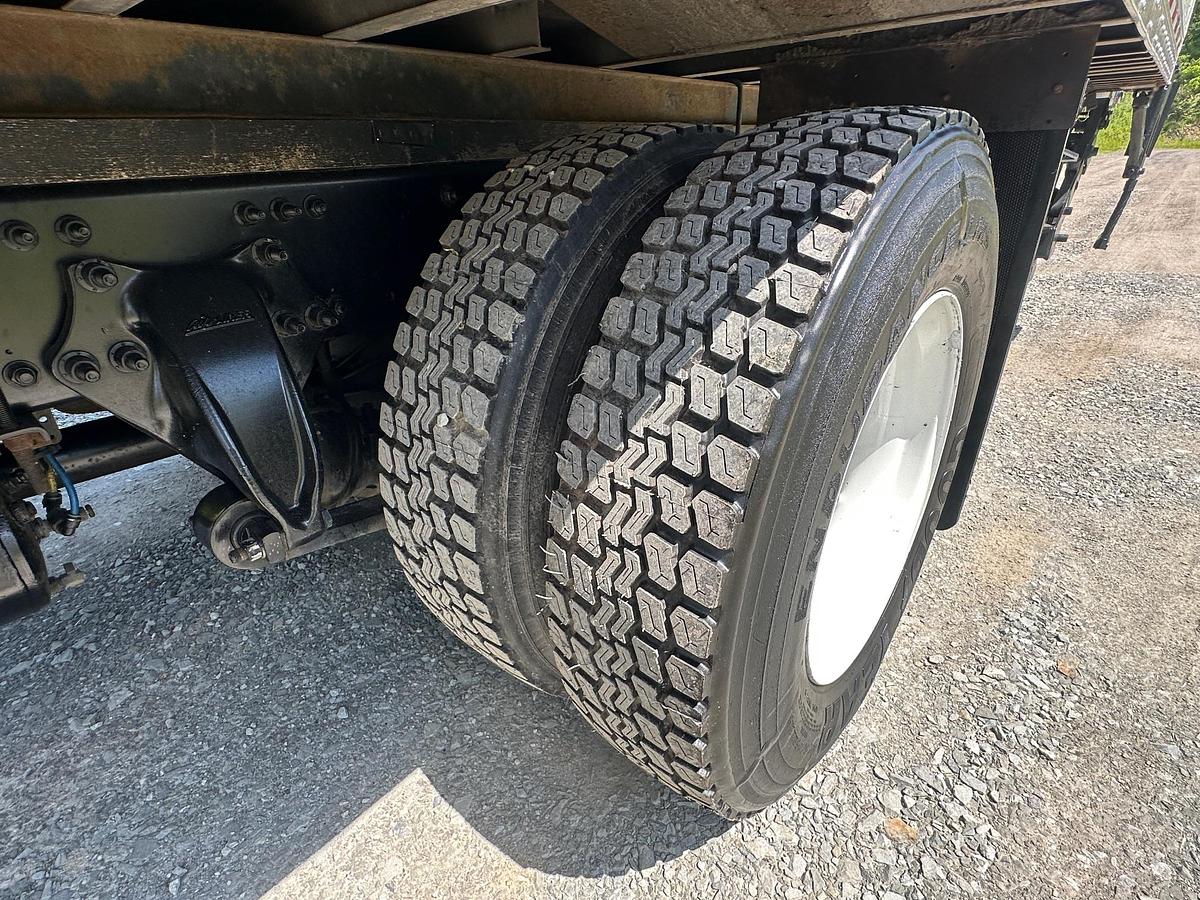Used 2016 FREIGHTLINER Business Class M2