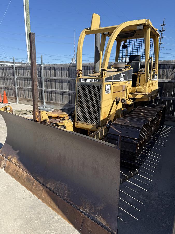 Used 1997 CATERPILLAR D5C XL Series III