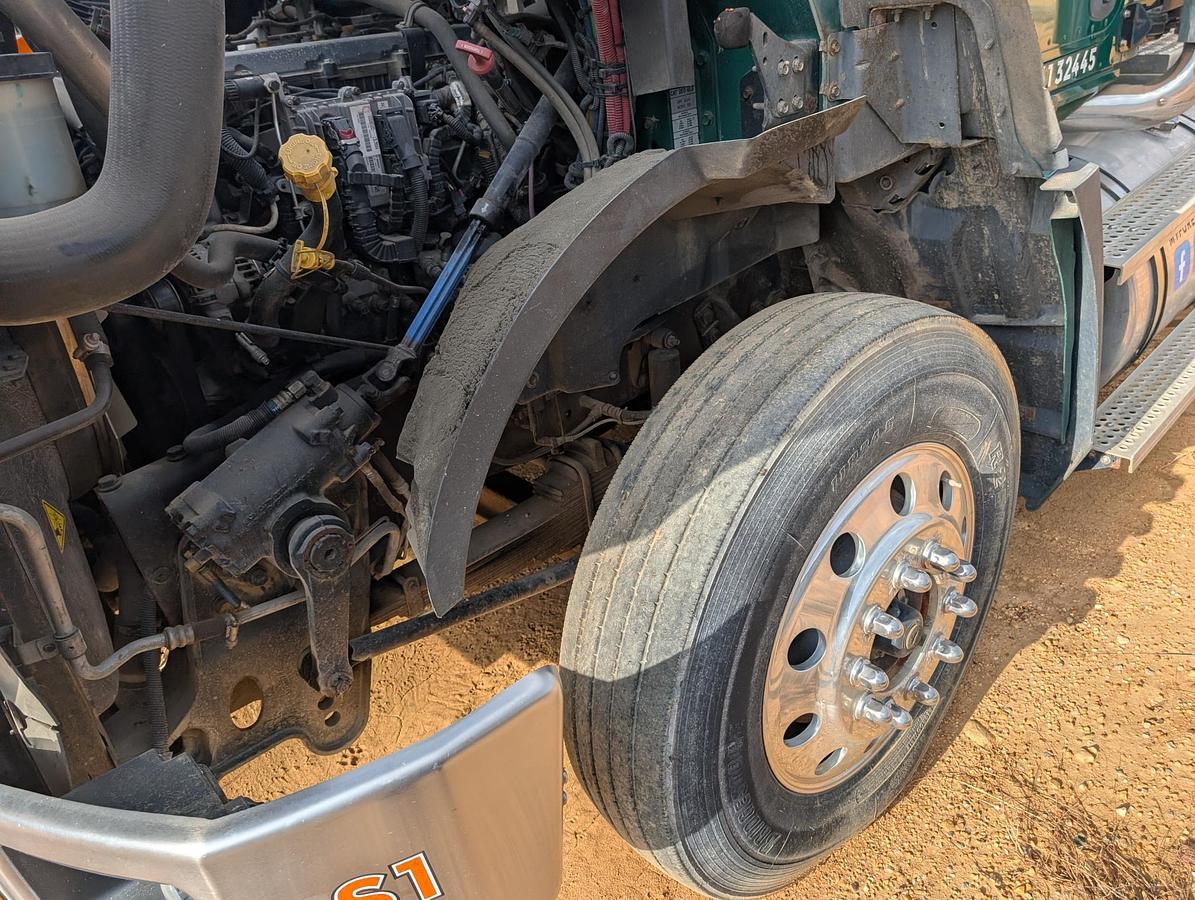 Used 2016 CATERPILLAR CT660S