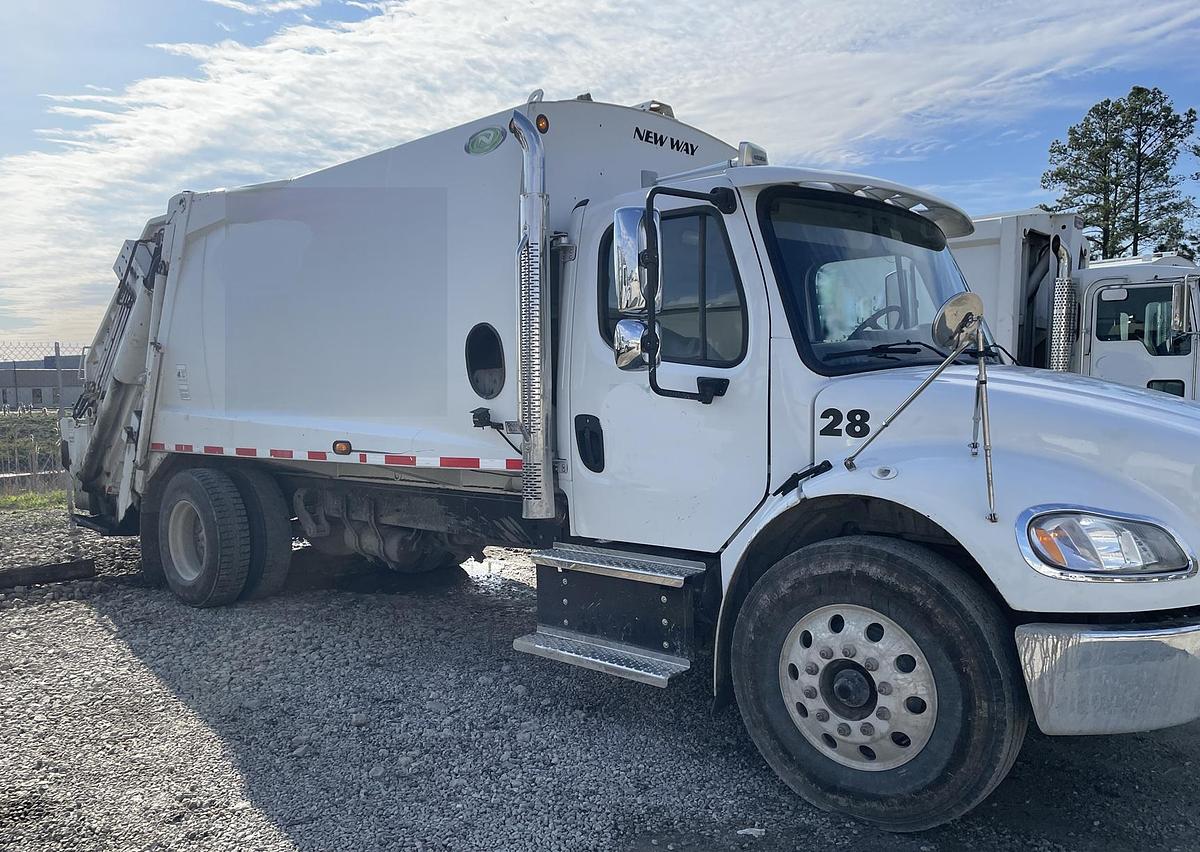 Used 2021 FREIGHTLINER M2 Refuse