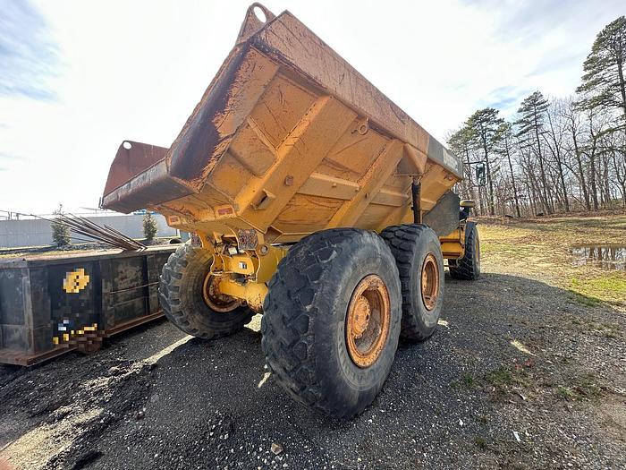 Used 2006 DEERE 300D