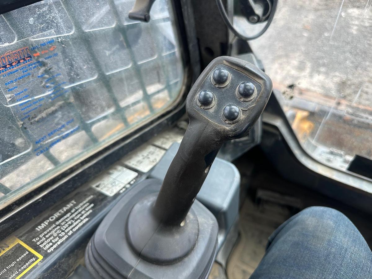 Used 2017 DEERE 330G