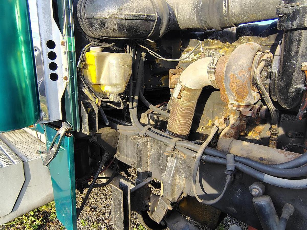 Used 1995 PETERBILT 379