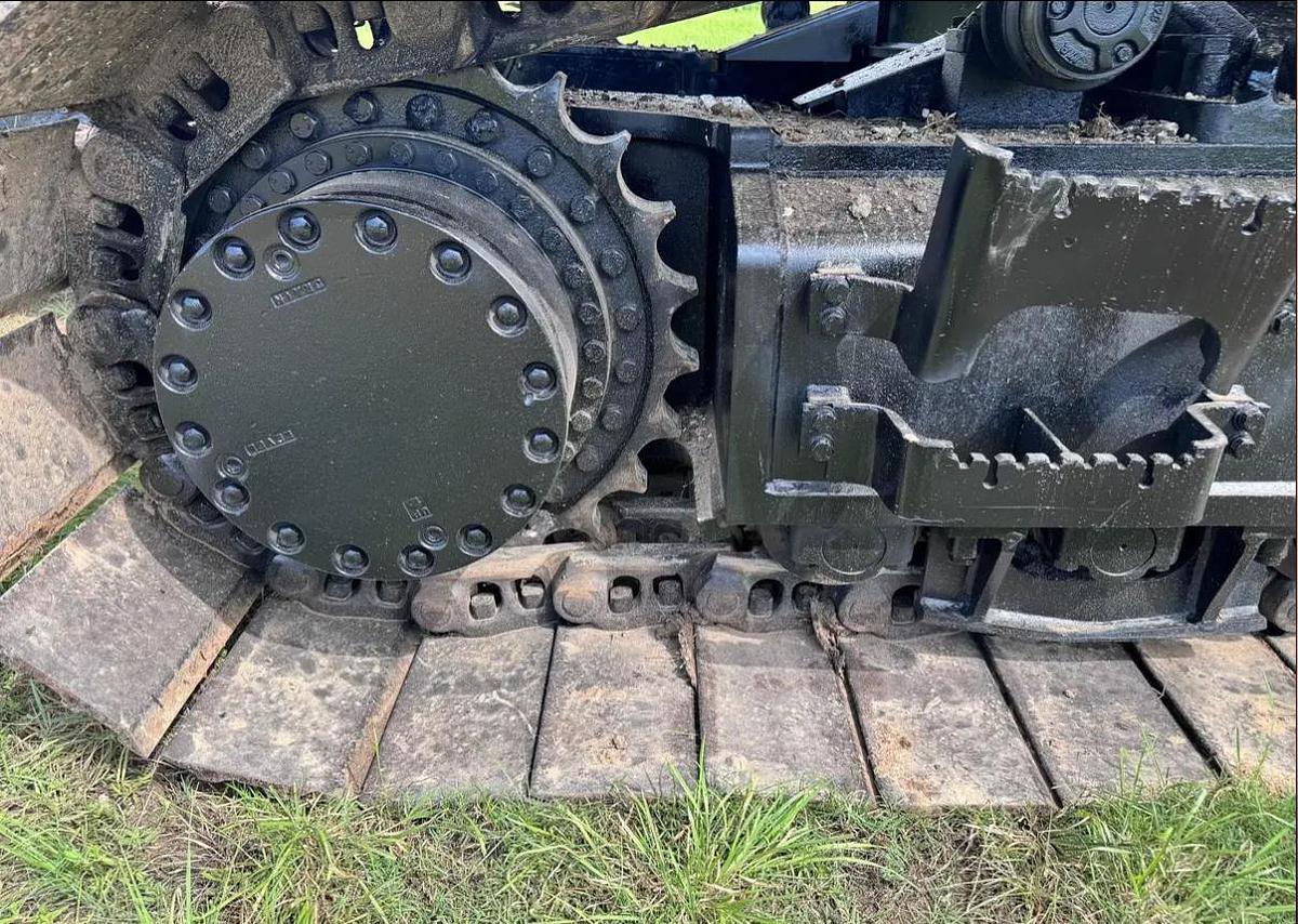 Used 2016 DEERE 470G LC