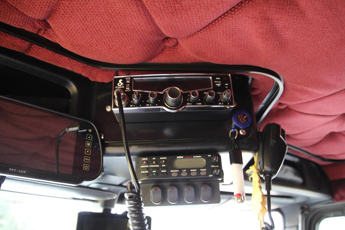 Used 1995 FREIGHTLINER 120