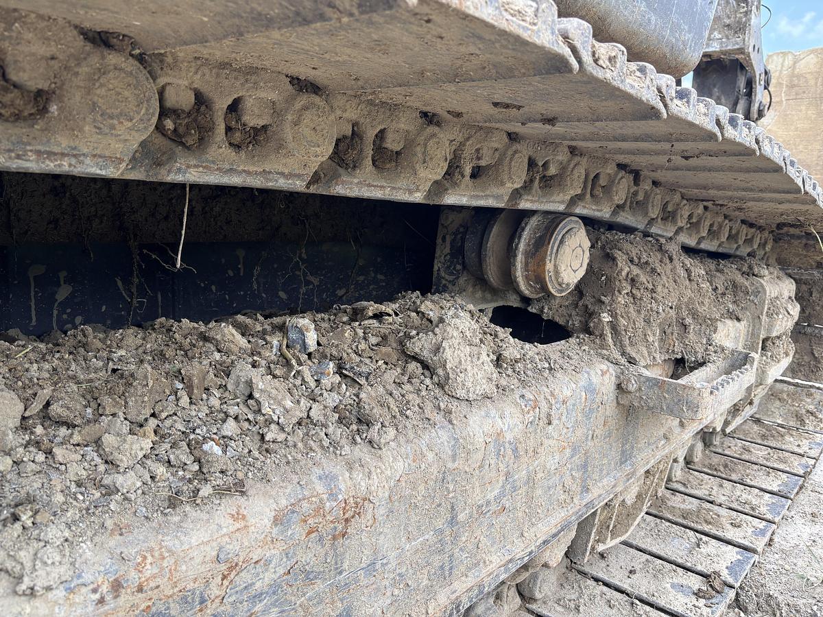 Used 2022 VOLVO EC300EL