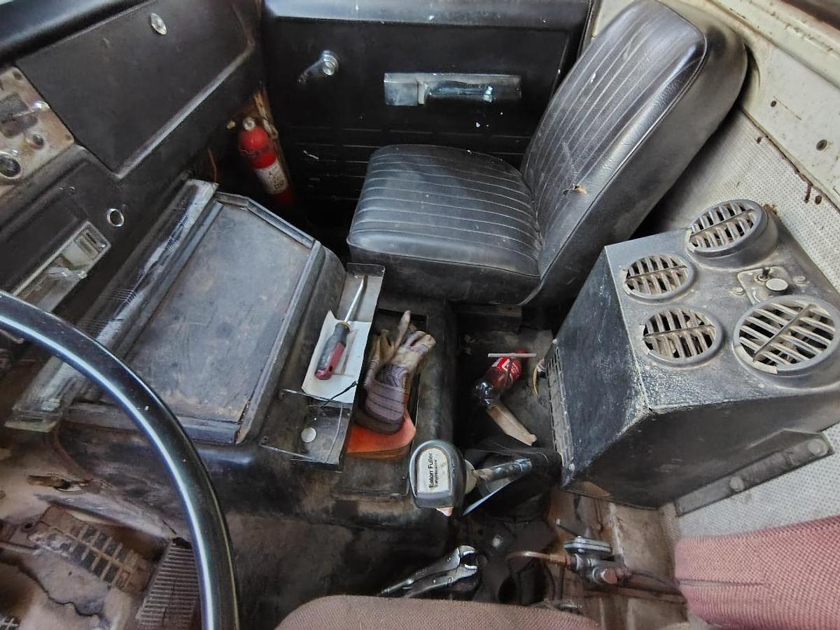 Used 1975 INTERNATIONAL 120