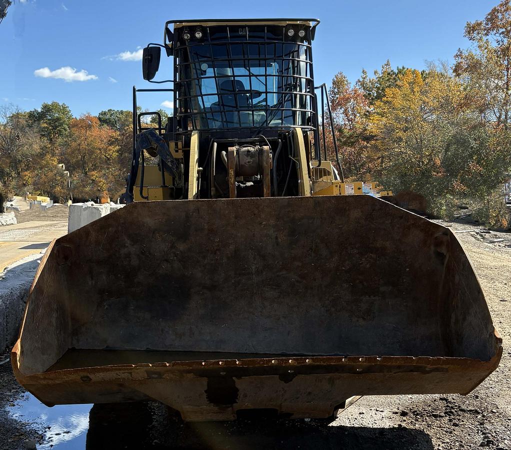Used 2014 CATERPILLAR 950M
