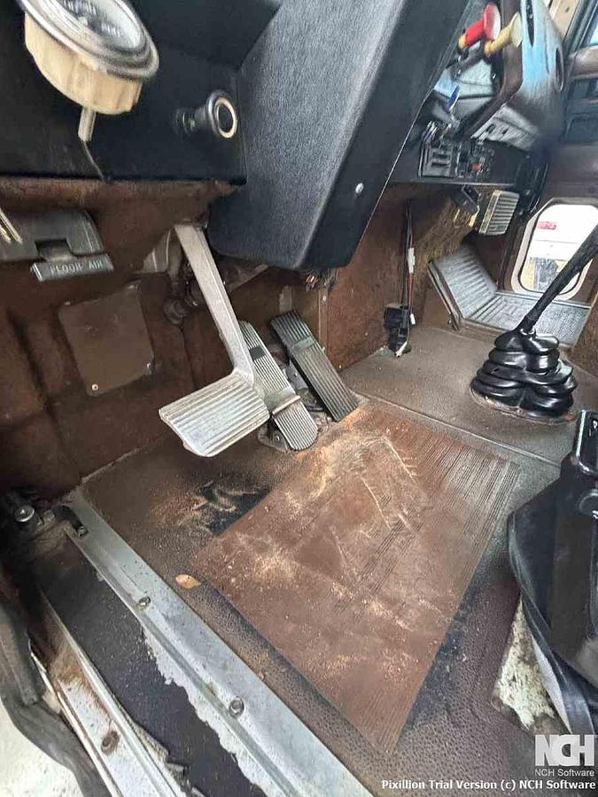 Used INTERNATIONAL 9400