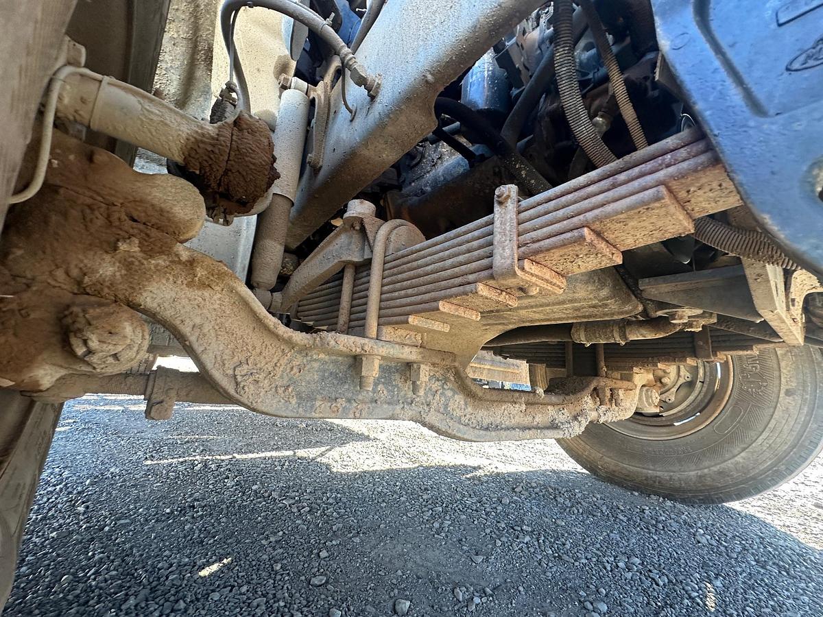 Used 2006 MACK Granite CV713