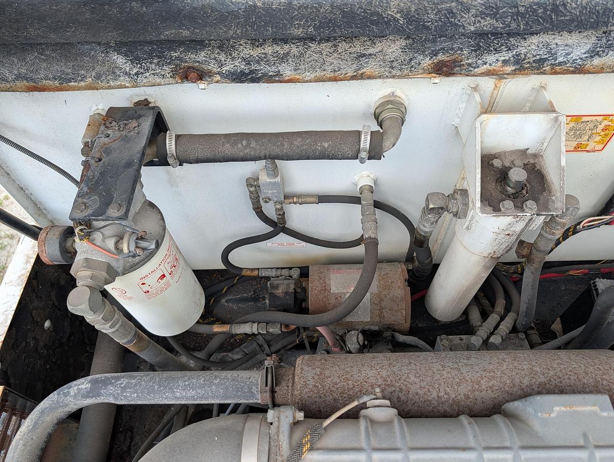 Used 1999 SOMERO S-240 Laser Screed