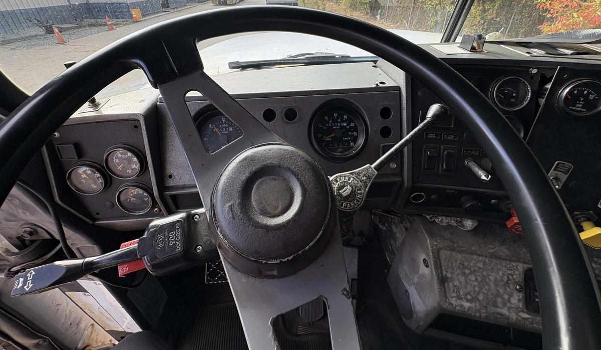 Used 1999 MACK RD688SX