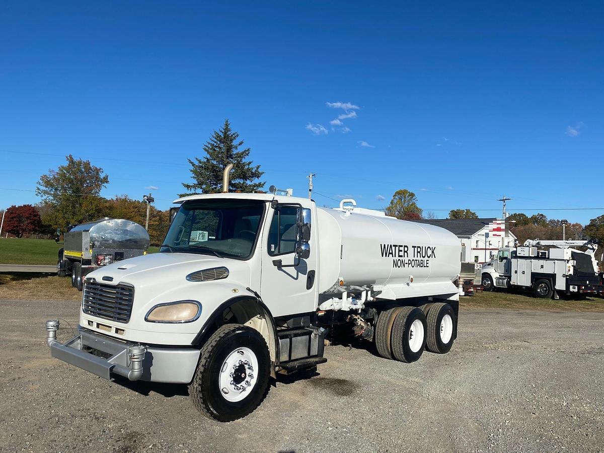 Used 2014 FREIGHTLINER M2 106
