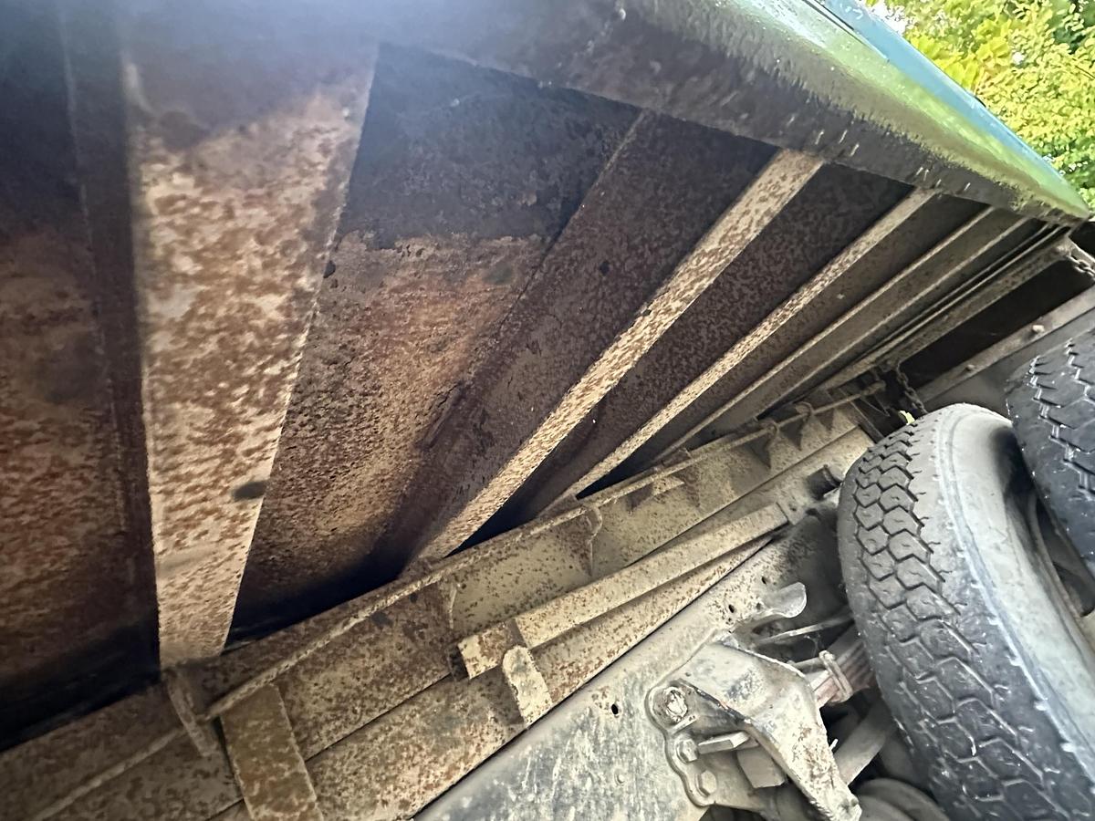 Used 1995 FORD L8000