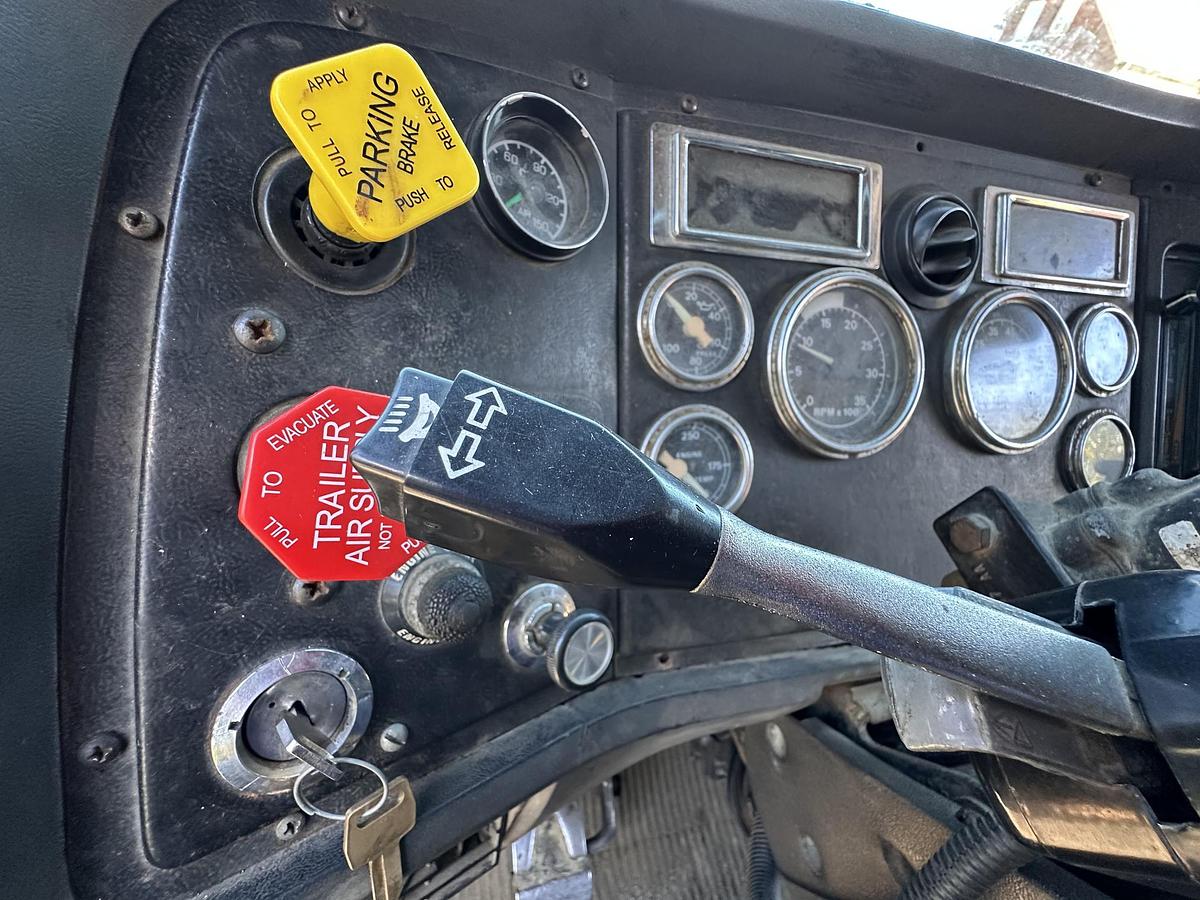 Used 1994 FORD LN9000