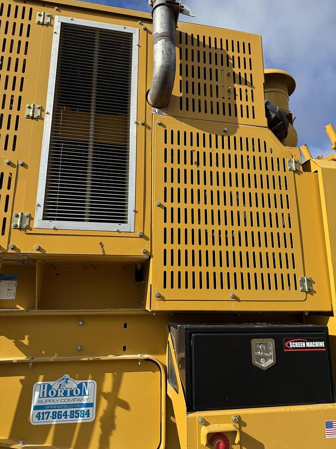 Used 2023 SCREEN MACHINE 4043 TR