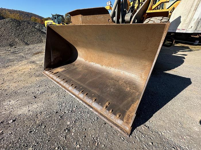 Used 2015 VOLVO L150H