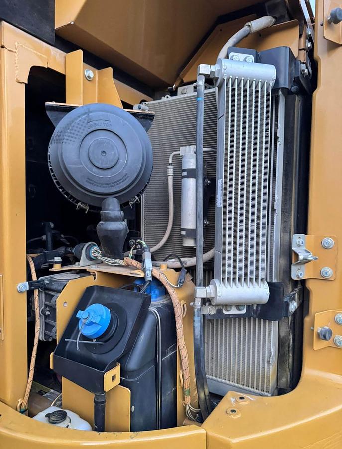 Used 2019 CATERPILLAR 315 FL