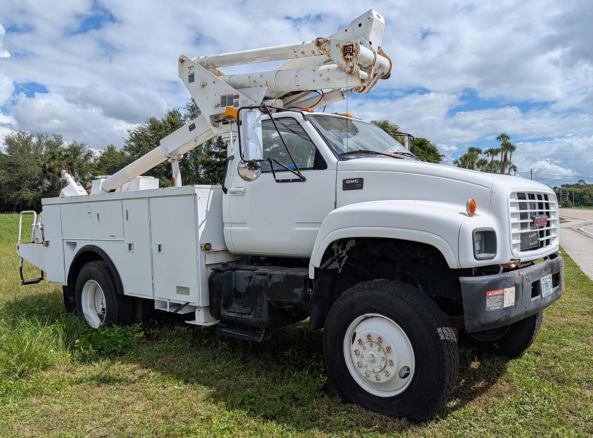 Used 2000 GMC C7500