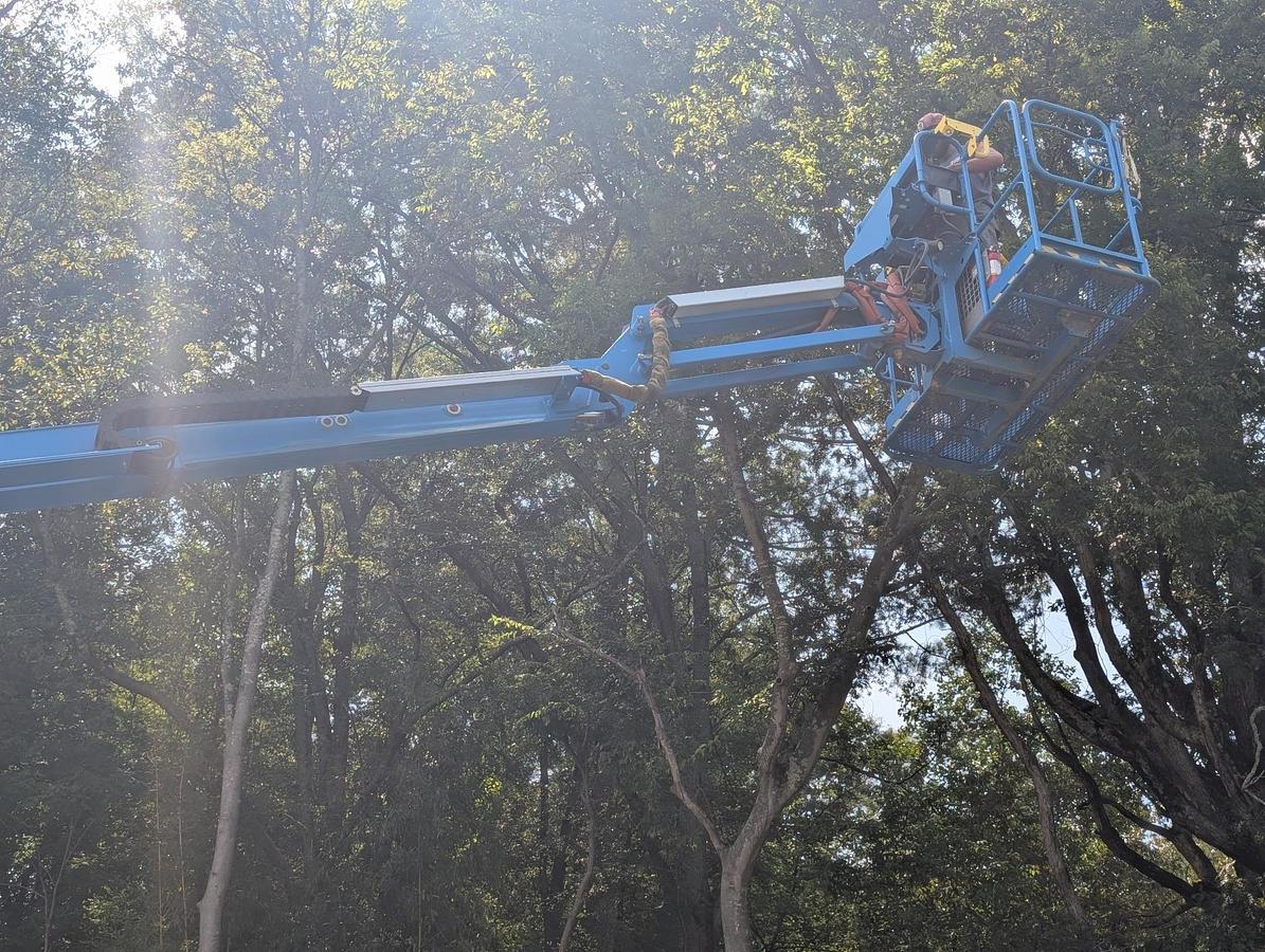 Used 2022 GENIE Z-45 XC