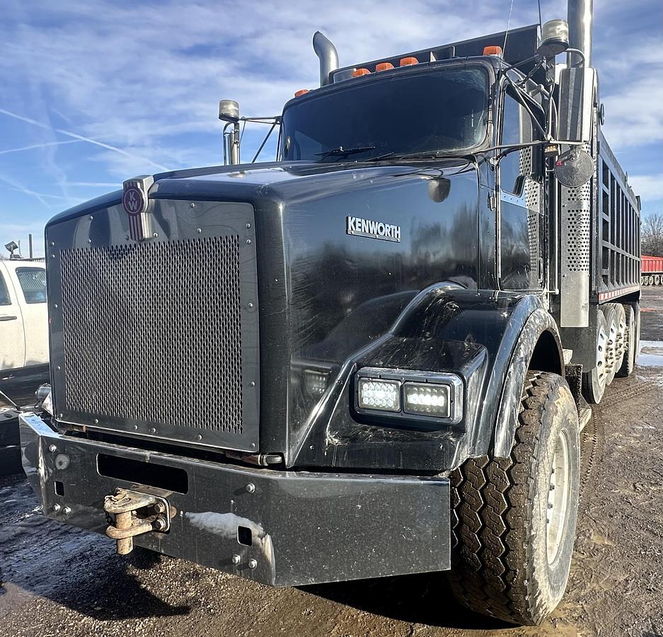 Used 2006 KENWORTH T800