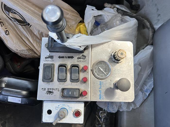 Used 2015 MACK GU713