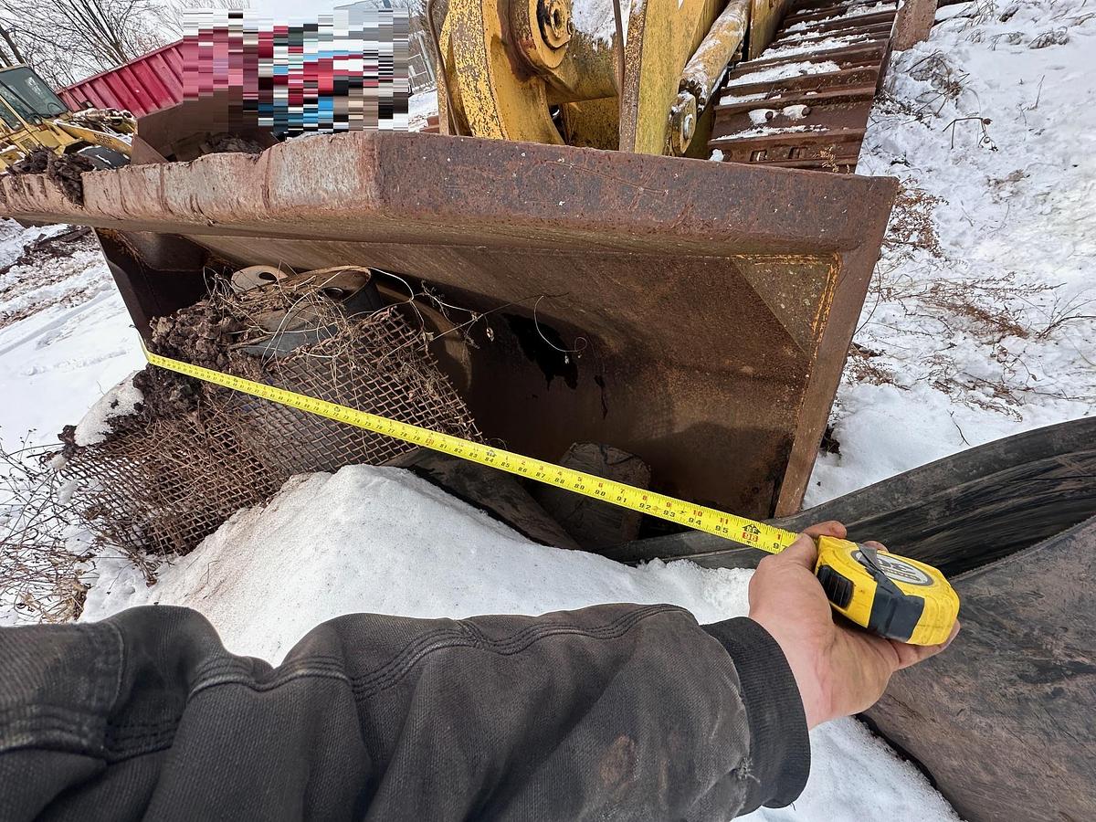 Used 2004 DEERE 755C Series II