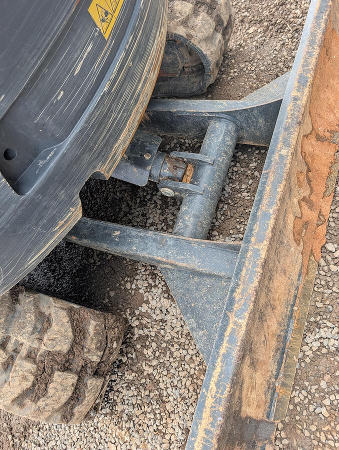 Used 2023 BOBCAT E 42 R2