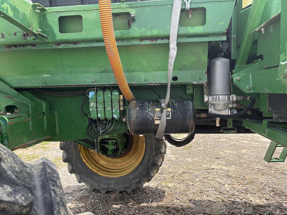 Used 2007 JOHN DEERE 4720