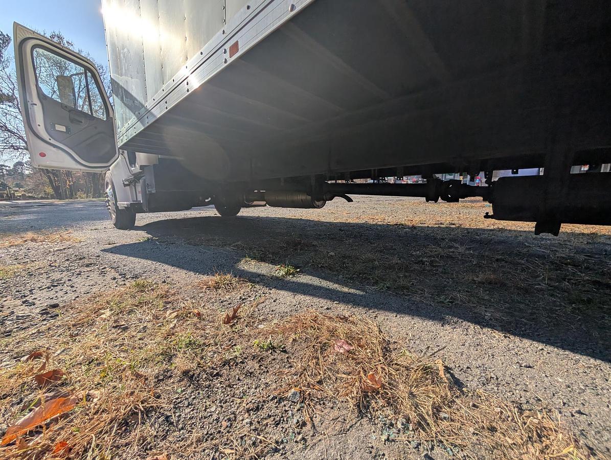 Used 2017 FREIGHTLINER M2 106